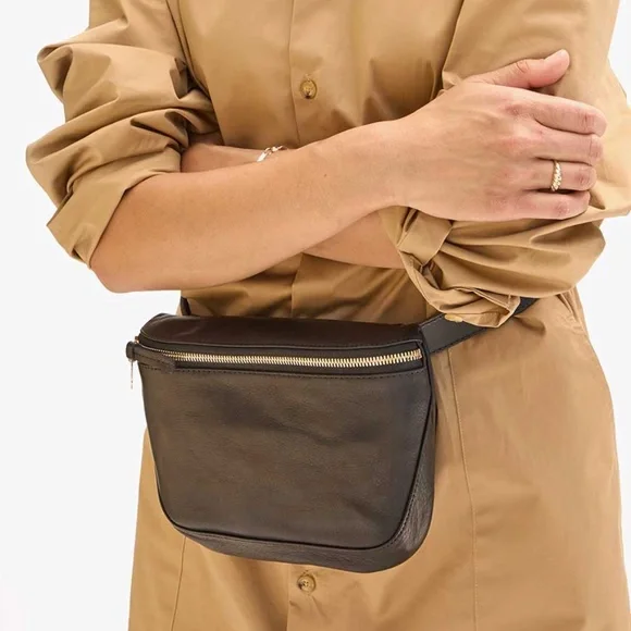 NWT CLARE V BLACK LEATHER FANNY PACK - Picture 11 of 12